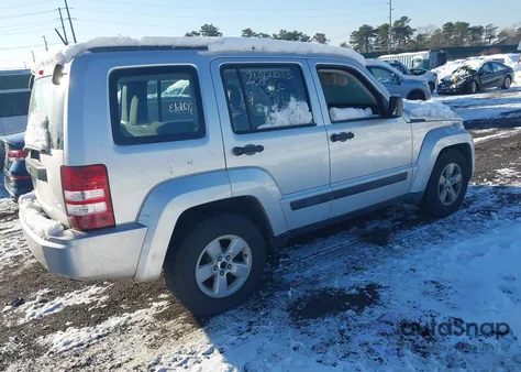 2012 Jeep Liberty Sport из США, поврежденный, VIN 1C4PJLAK0CW159678